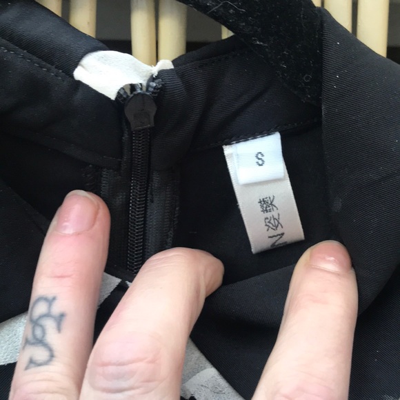 Peter Pan Collared Mini Dress With White Trim - Picture 4 of 7